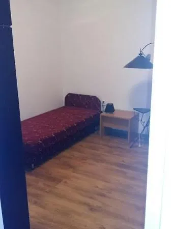 2 * Budapeste