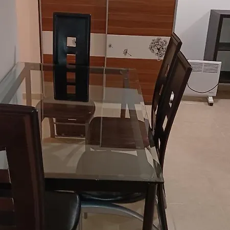 Apartamento 2 *